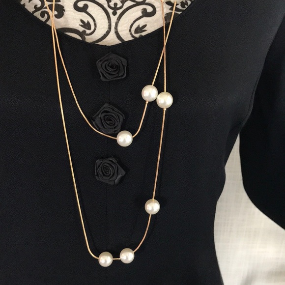 Great Quality Rosette Button Pleated Maxi Dress - Picture 2 of 8